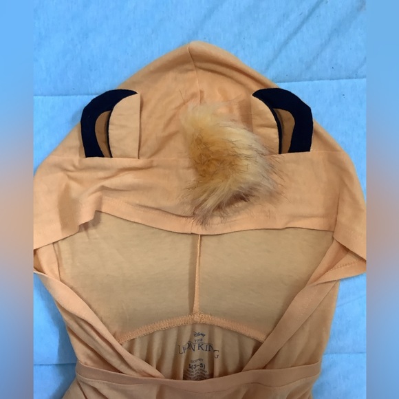 Disney’s The Lion King Simba shirt with ears - Picture 4 of 4